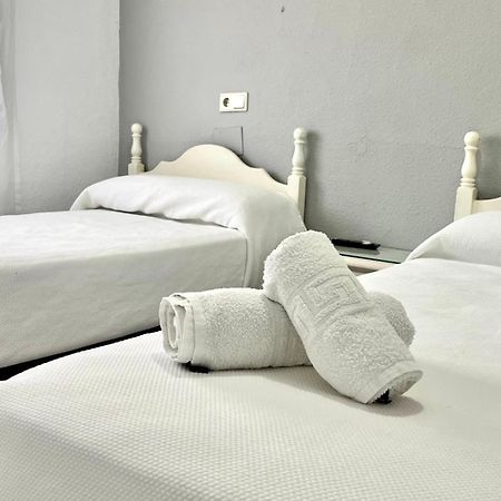 Hostal Carlos III Aldea Quintana Εξωτερικό φωτογραφία