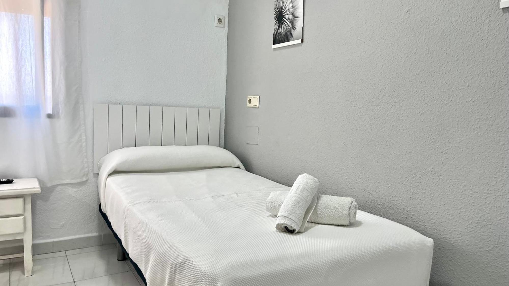 Hostal Carlos III Aldea Quintana Εξωτερικό φωτογραφία
